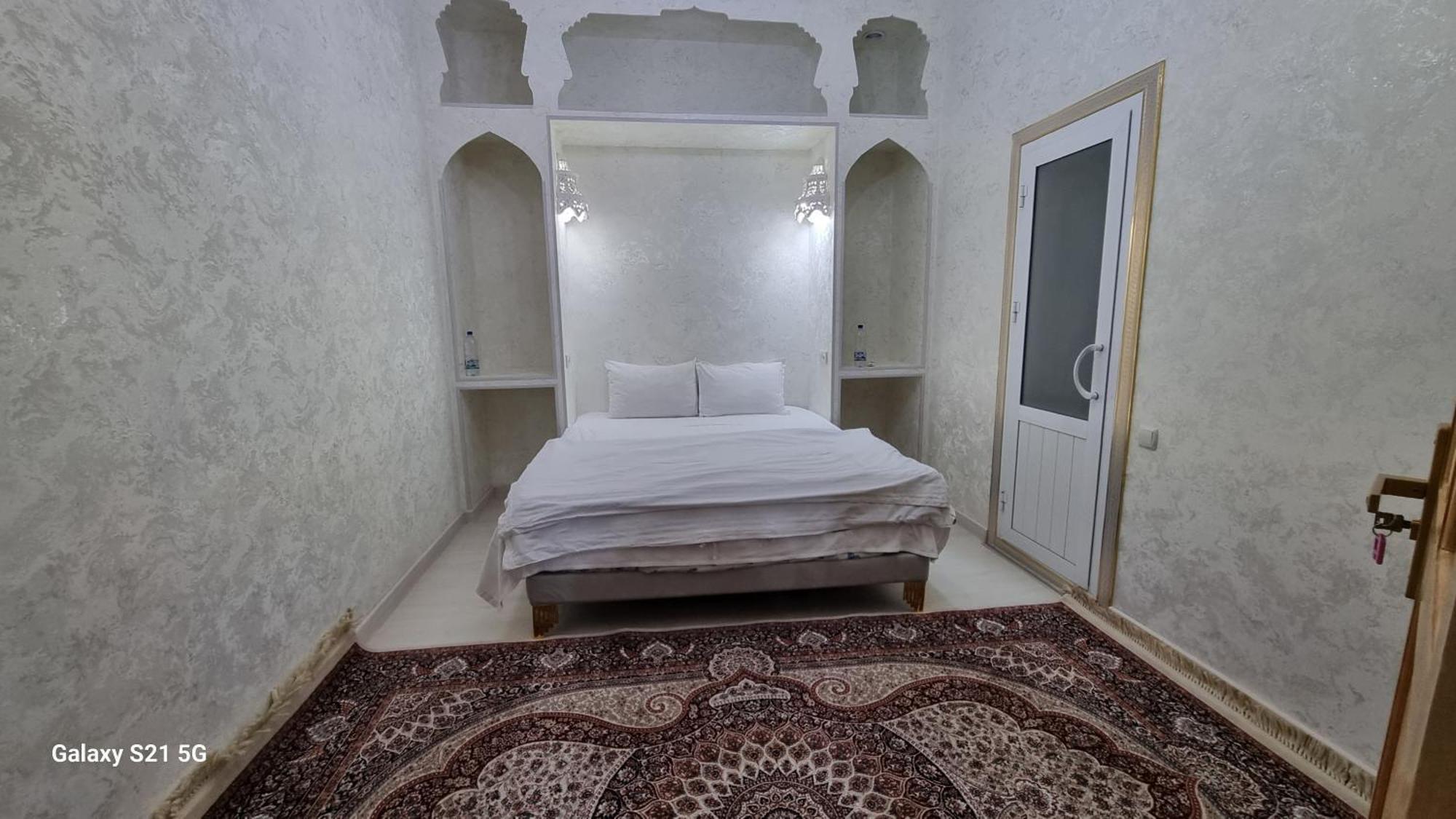 Hotel Registon Zargaron Samarkand Buitenkant foto